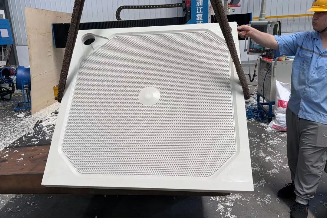 A Specialized Filter Plate for Carrageenan and Agar Dehydration