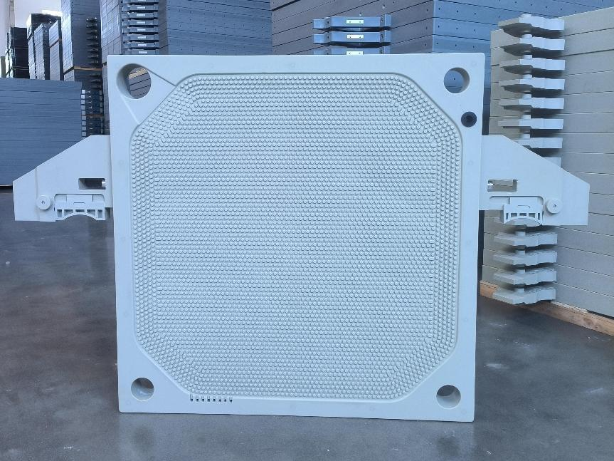 Xuda Filtration Production and Delivery of 1000X1000 Filter Plates Xuda Filtration Production and Delivery of 1000X1000 Filter Plates