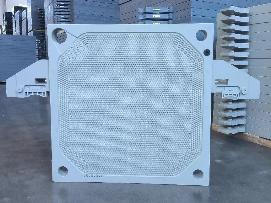 Xuda Filtration Production and Delivery of 1000X1000 Filter Plates